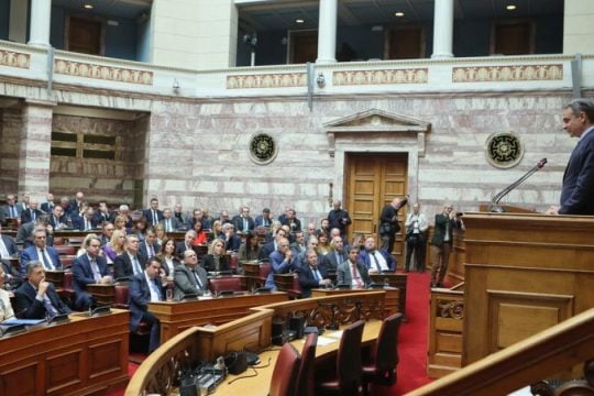 Εκλογές τώρα ή μετά τη ΔΕΘ